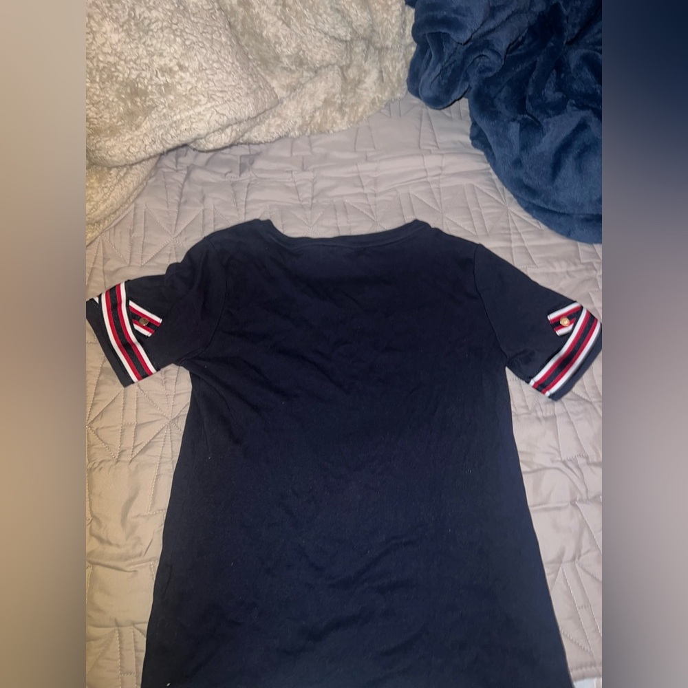 Tommy Hilfiger Navy Womens Shirt Sleeve Acents Straps Button Size M Lightly Used - Picture 5 of 5